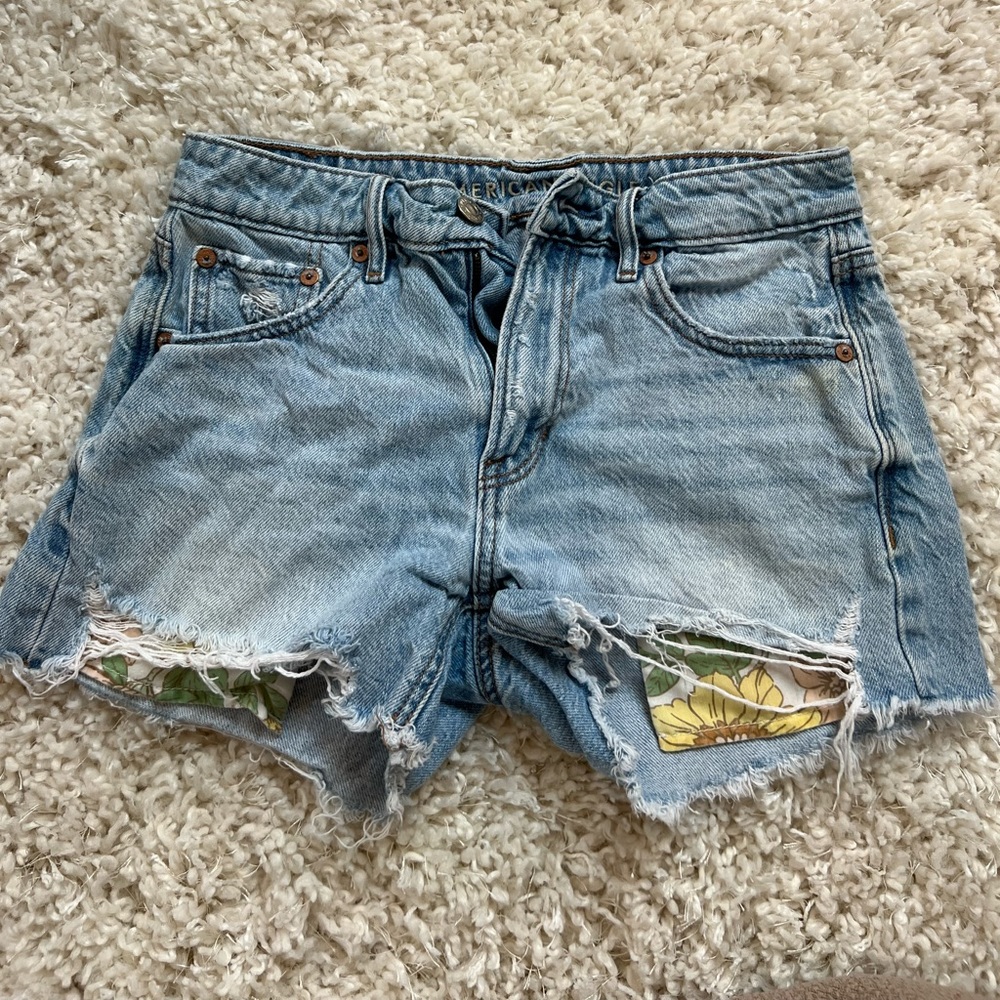 AE shorts
